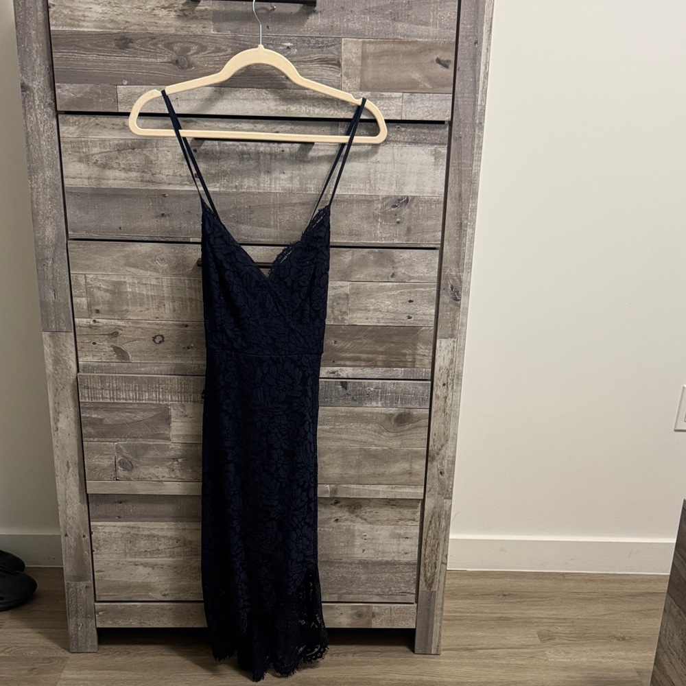 Lulu’s Elegant Navy Blue Lace Dress